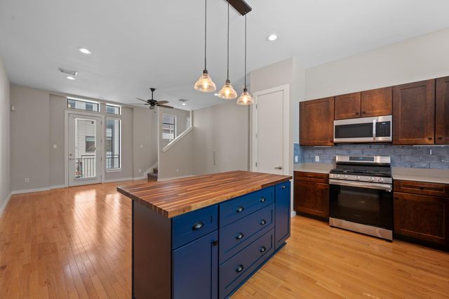 6000 S Congress Ave 302, Austin, TX 78745