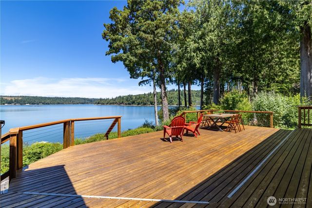 860 E Sunset Road, Shelton, WA 98584