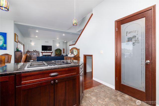 860 E Sunset Road, Shelton, WA 98584