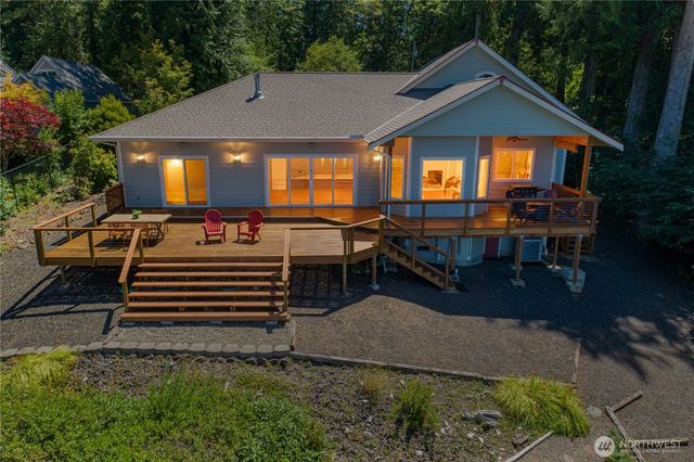 860 E Sunset Road, Shelton, WA 98584