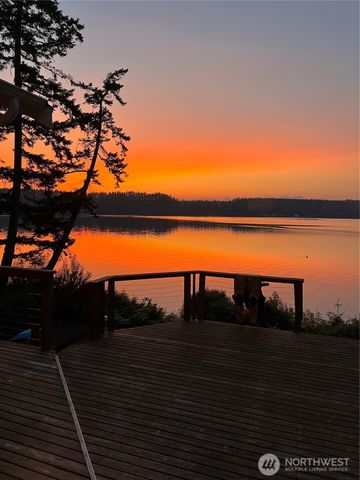 860 E Sunset Road, Shelton, WA 98584