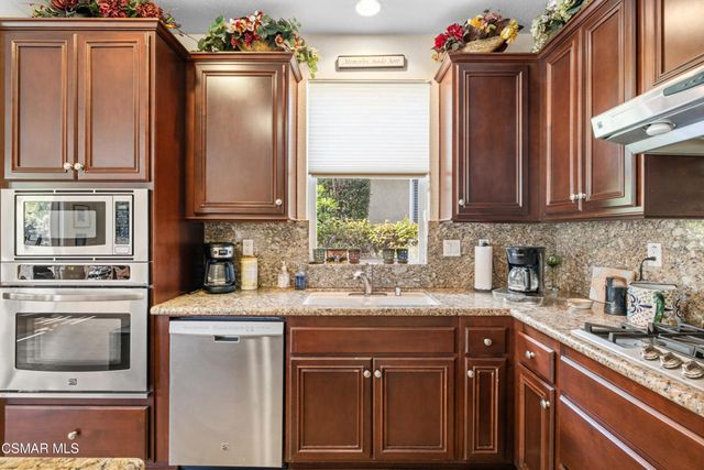 3812 Golden Pond Drive, Camarillo, CA 93012