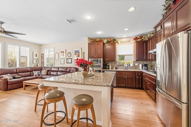 3812 Golden Pond Drive, Camarillo, CA 93012