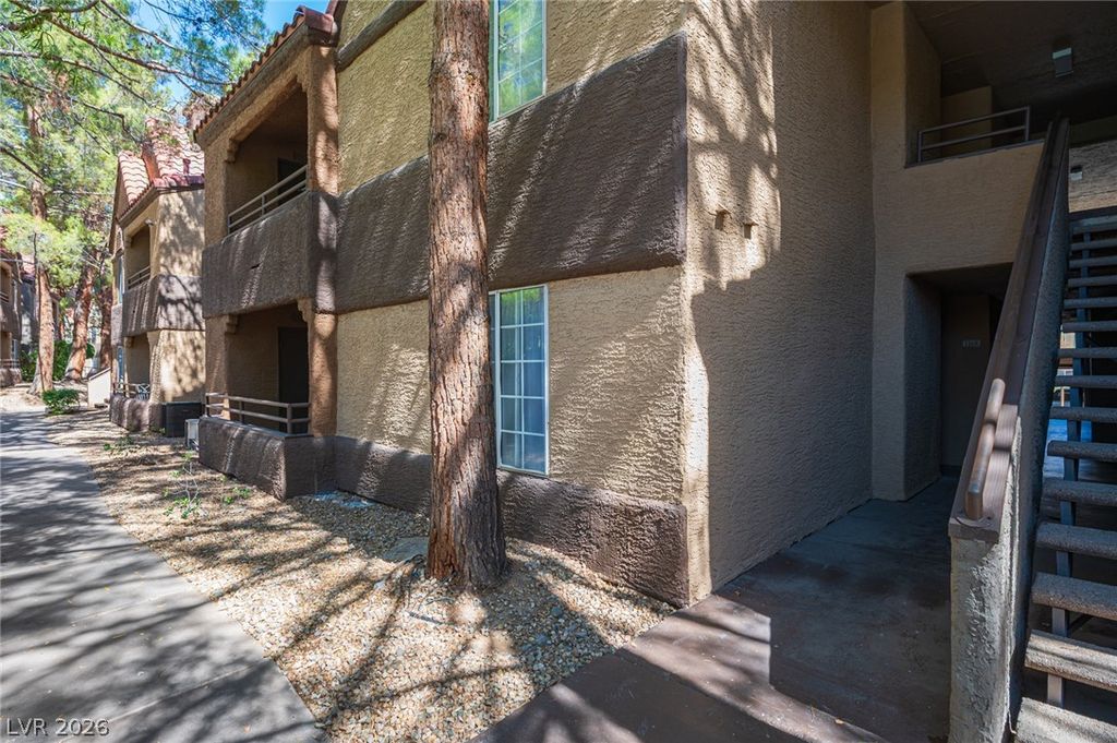 2200 South Fort Apache Road 1168, Las Vegas, NV 89117