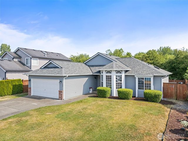 209 Groff Avenue NW, Orting, WA 98360