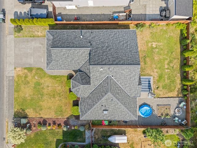 209 Groff Avenue NW, Orting, WA 98360