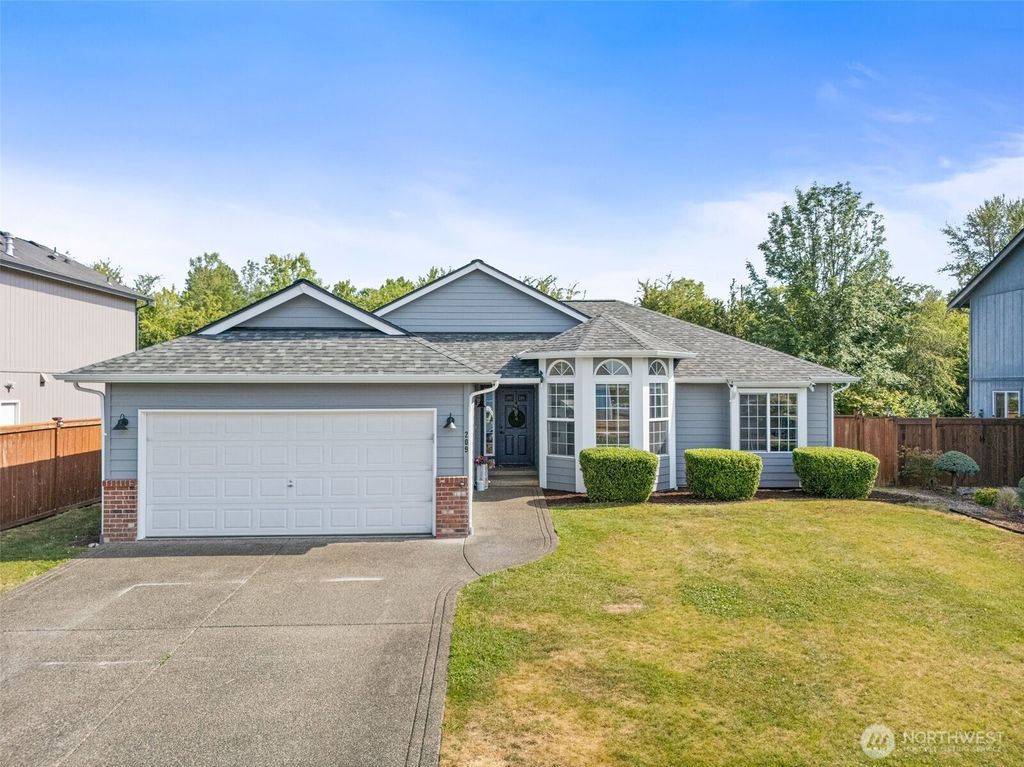 209 Groff Avenue NW, Orting, WA 98360