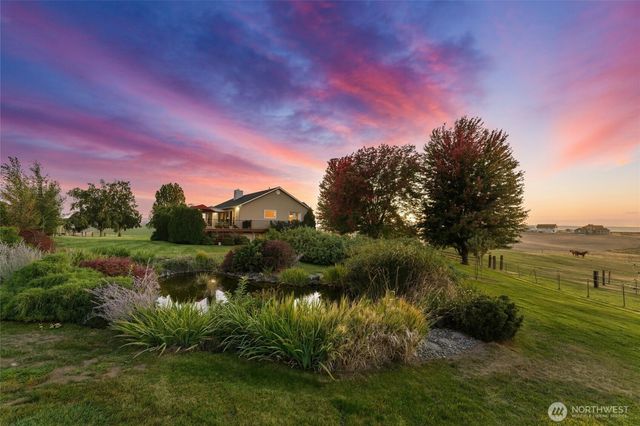 288 Meadowlark Lane, Touchet, WA 99360