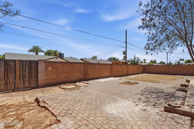 4125 W EL CAMINITO Drive, Phoenix, AZ 85051