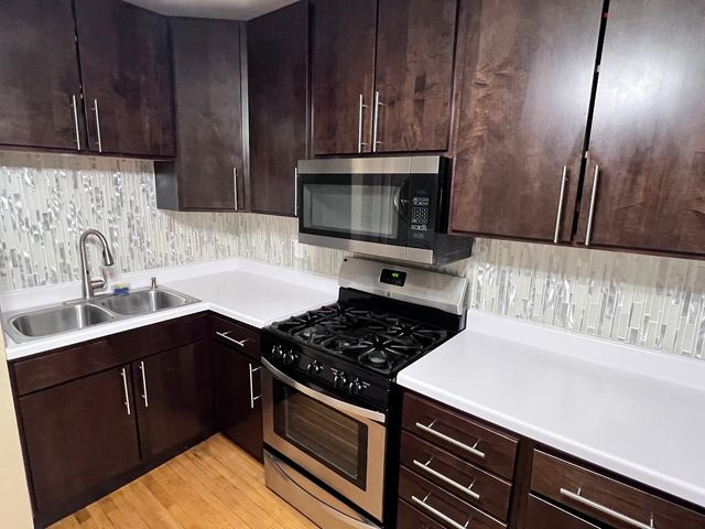 2330 N Lockwood Avenue 1, Chicago, IL 60639