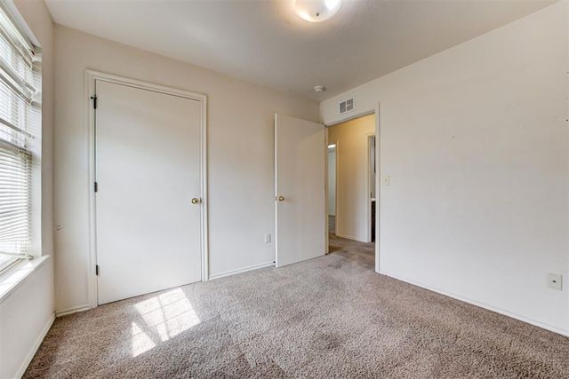 8501 Durland Way, Oklahoma City, OK 73114