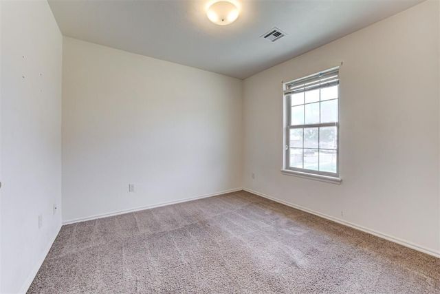 8501 Durland Way, Oklahoma City, OK 73114