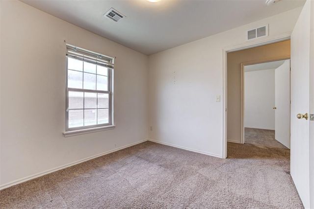 8501 Durland Way, Oklahoma City, OK 73114
