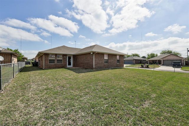 8501 Durland Way, Oklahoma City, OK 73114