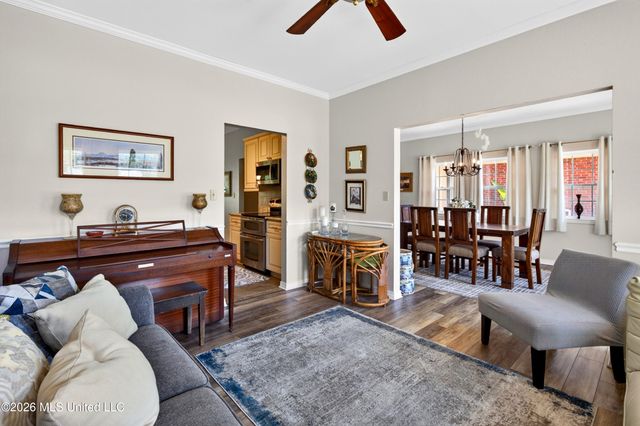 56113 E Diamondhead Drive, Diamondhead, MS 39525