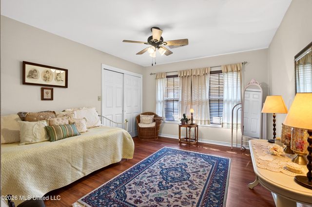 56113 E Diamondhead Drive, Diamondhead, MS 39525