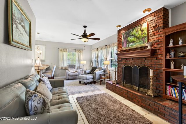 56113 E Diamondhead Drive, Diamondhead, MS 39525