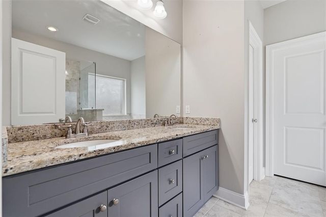5770 Highland Hills Boulevard, Iowa, LA 70647