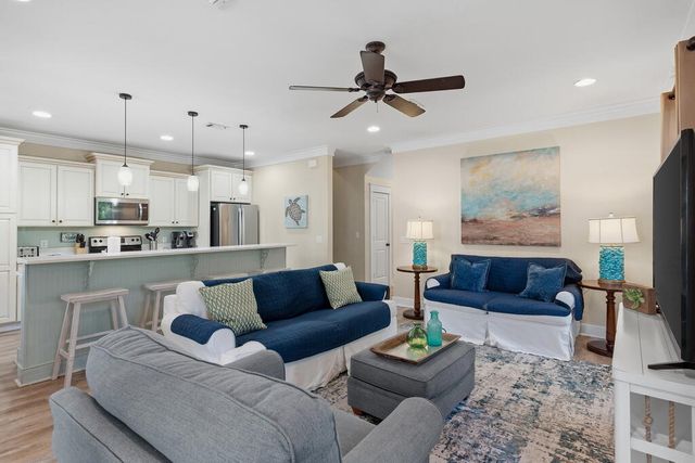 226 Tahitian Way, Destin, FL 32541