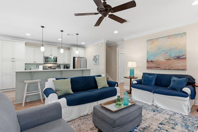 226 Tahitian Way, Destin, FL 32541