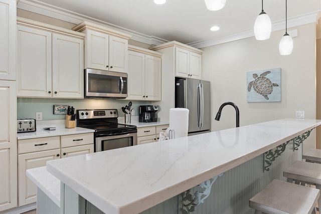 226 Tahitian Way, Destin, FL 32541