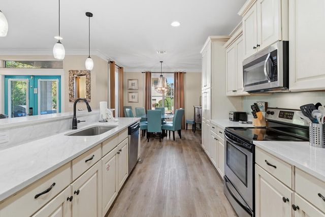226 Tahitian Way, Destin, FL 32541