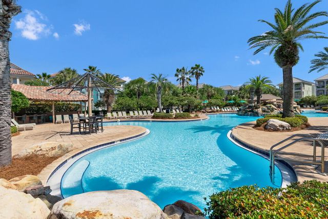 226 Tahitian Way, Destin, FL 32541