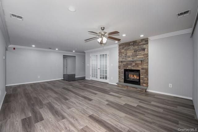 30 Overlook Drive 30, Farmingville, NY 11738