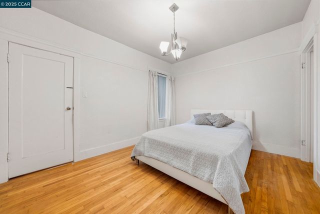 86 Ellington Ave, San Francisco, CA 94112