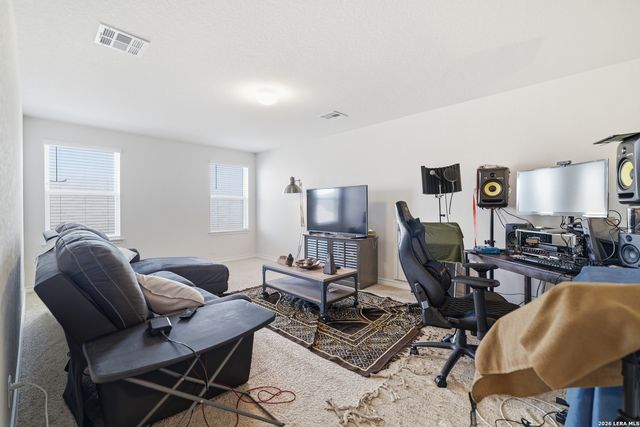 521 AMBER CRK, Cibolo, TX 78108