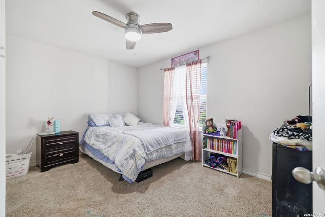 521 AMBER CRK, Cibolo, TX 78108