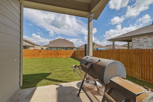 521 AMBER CRK, Cibolo, TX 78108