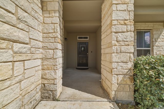 521 AMBER CRK, Cibolo, TX 78108