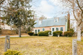 51 Southaven Avenue, Medford, NY 11763