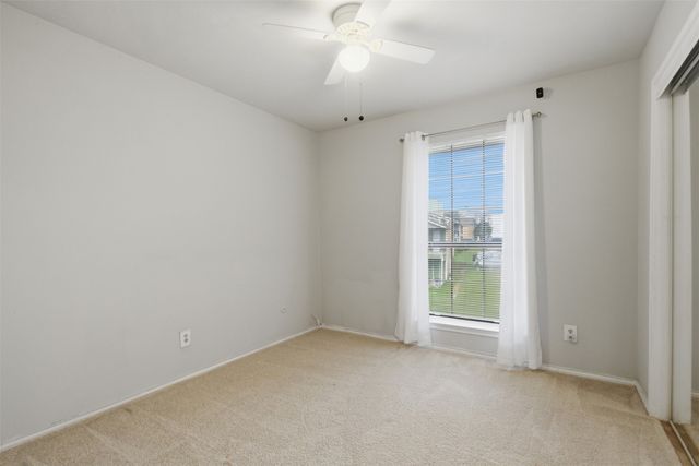 5909 Lake Hubbard Parkway 211, Garland, TX 75043