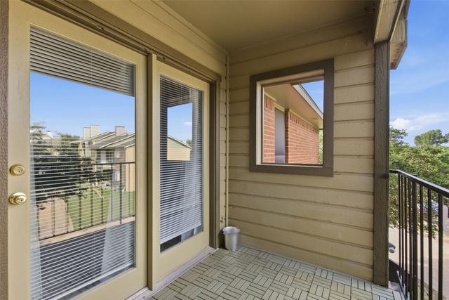 5909 Lake Hubbard Parkway 211, Garland, TX 75043