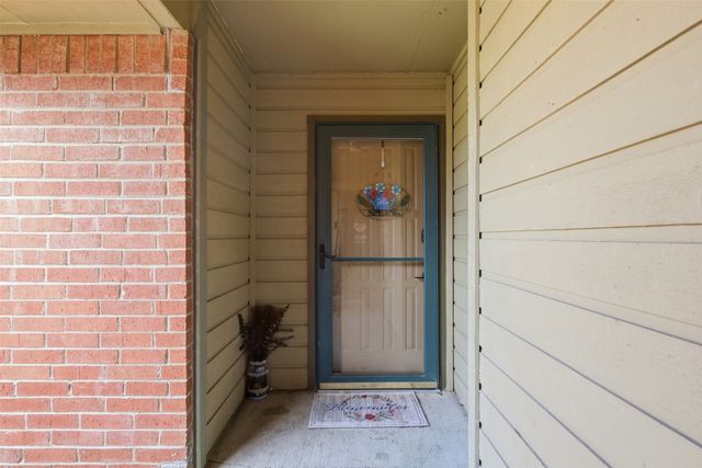 5909 Lake Hubbard Parkway 211, Garland, TX 75043
