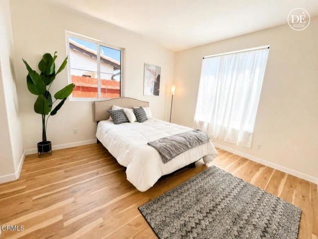 1131 W 2nd Street, Oxnard, CA 93030