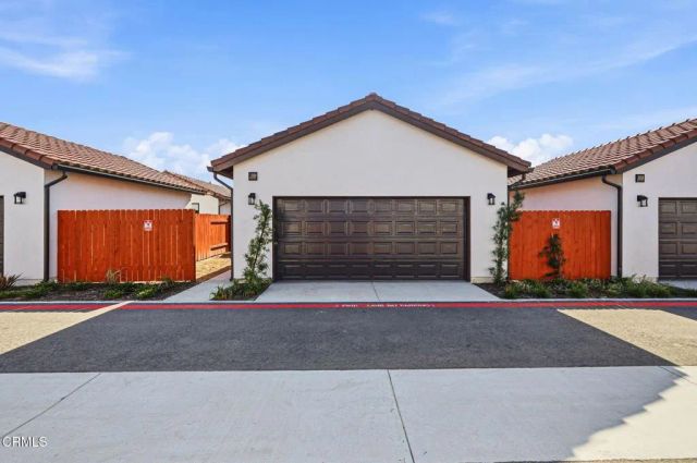 1131 W 2nd Street, Oxnard, CA 93030