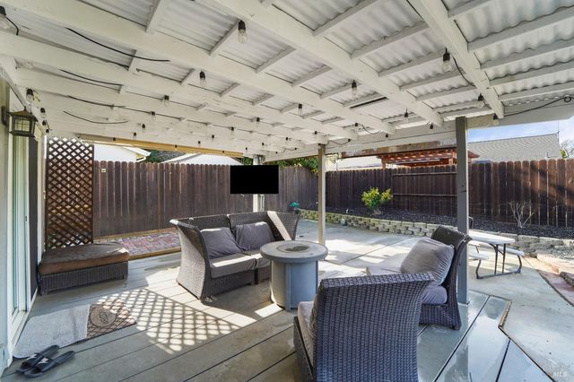 113 Richard Pl, Vacaville, CA 95687