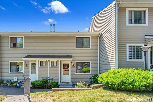 384 Monticello Drive 384, Branford, CT 06405