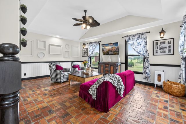 915 Brotherton Dr, Cookeville, TN 38506