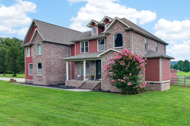 915 Brotherton Dr, Cookeville, TN 38506