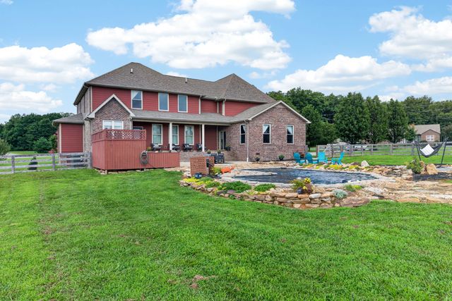 915 Brotherton Dr, Cookeville, TN 38506