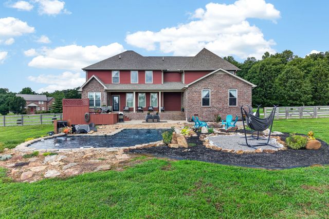 915 Brotherton Dr, Cookeville, TN 38506