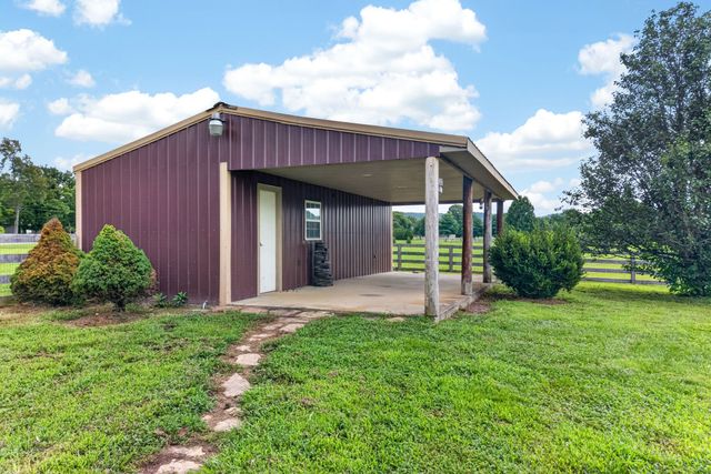 915 Brotherton Dr, Cookeville, TN 38506