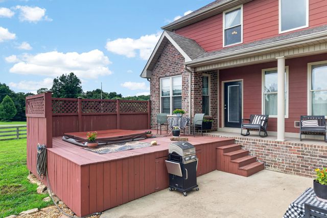 915 Brotherton Dr, Cookeville, TN 38506