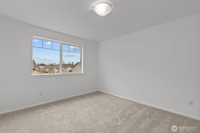 2055 S 263rd Street, Des Moines, WA 98198