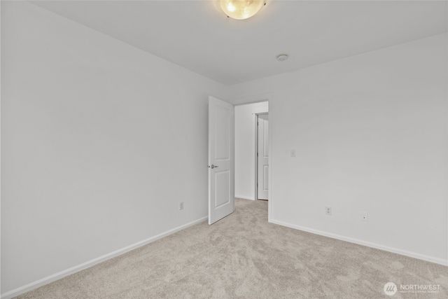 2055 S 263rd Street, Des Moines, WA 98198