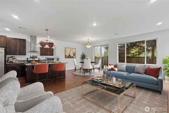 2055 S 263rd Street, Des Moines, WA 98198